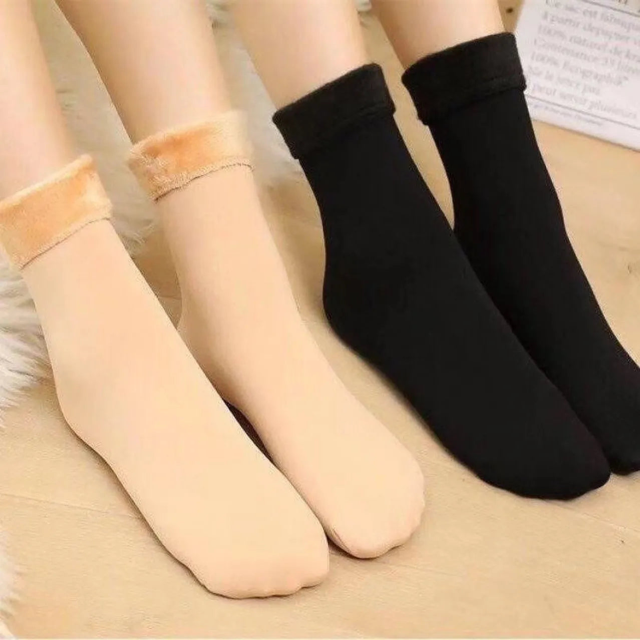 Nuove donne di velluto inverno caldo addensare calze termiche morbido Casual tinta unita calzino lana Cashmere casa stivali da neve calzino da pavimento 1 paio